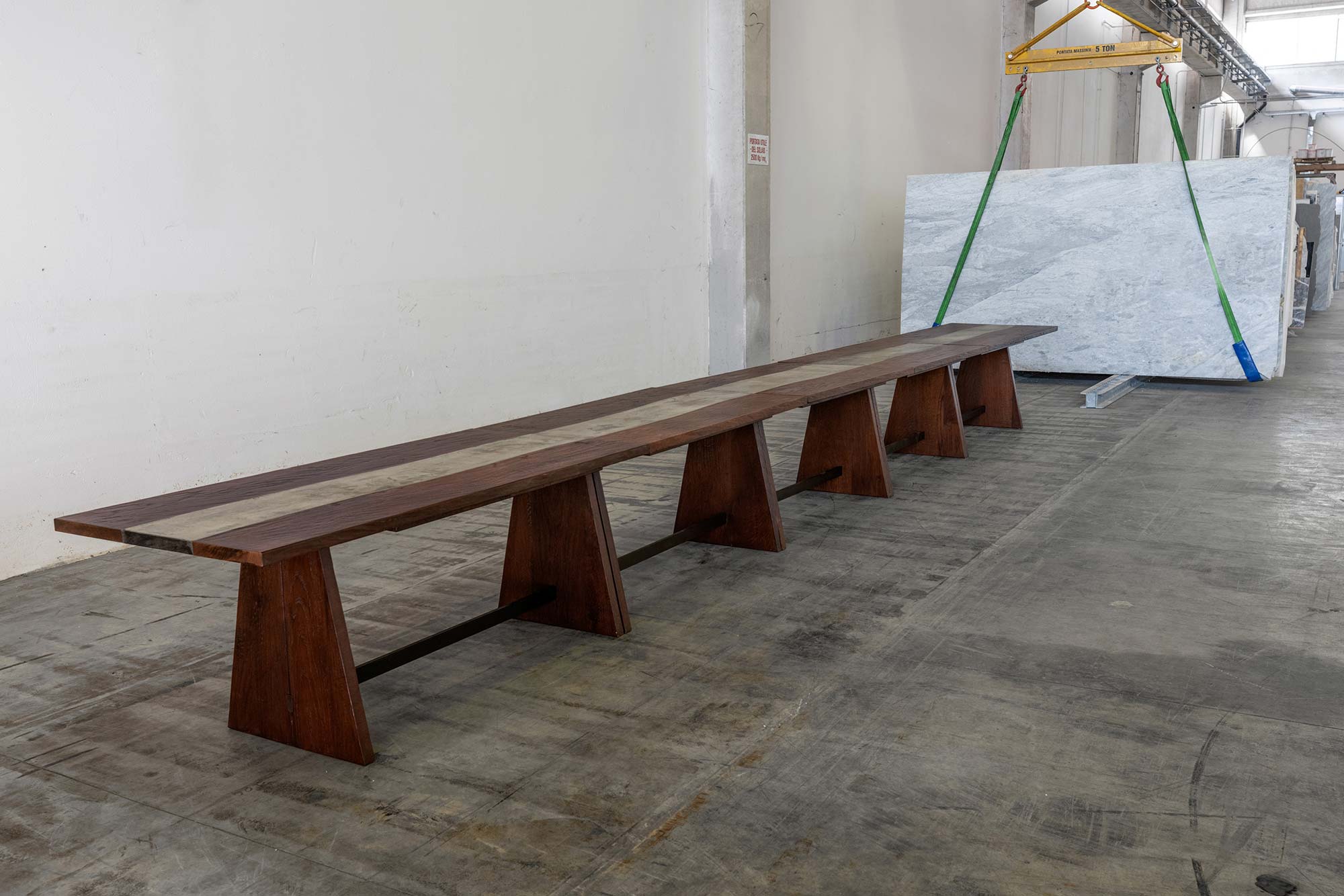 A-nrd-studio---KOL-table-collection_14